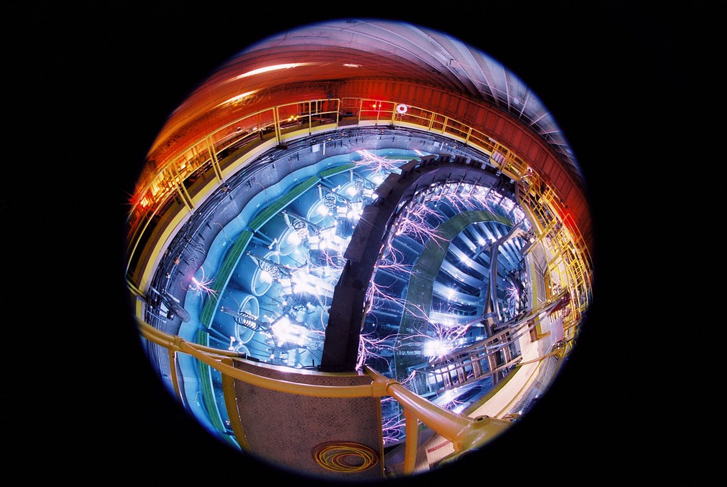 Saturn pulsed power accelerator